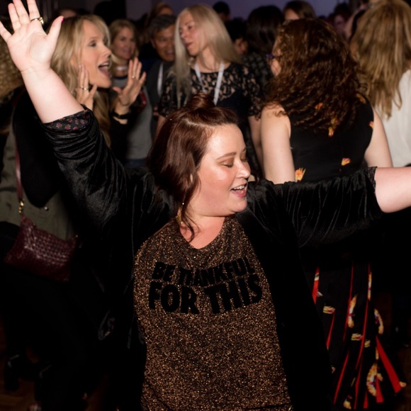 Meet your Posher, Danielle - Picture 8 of 9